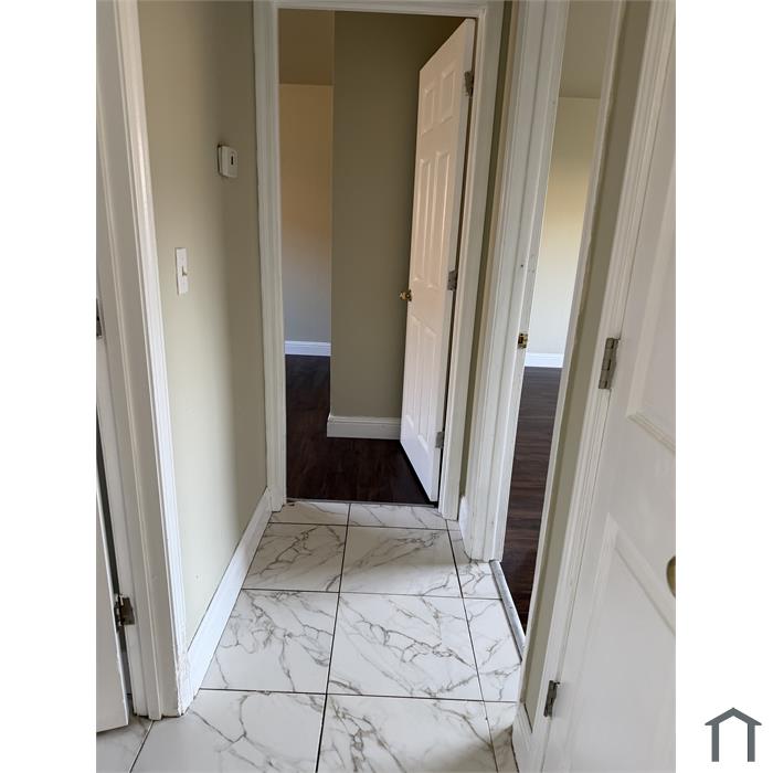 921 Greensboro Ct
